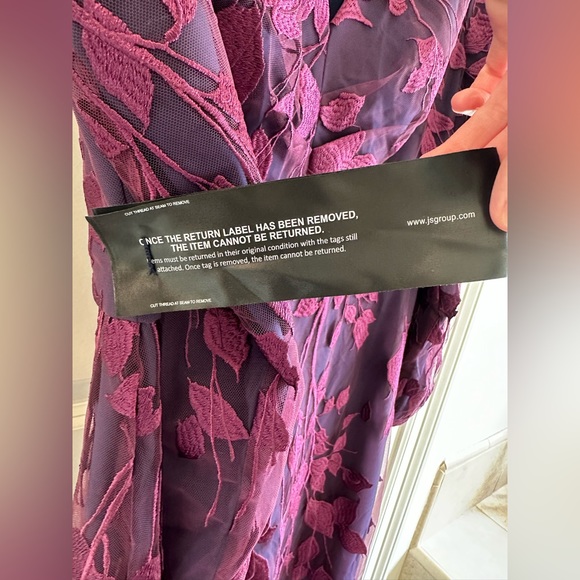 JS Collections Mother Of The Dress Formal Gown V Neck A Line Embroidered Size 14 - Picture 10 of 16